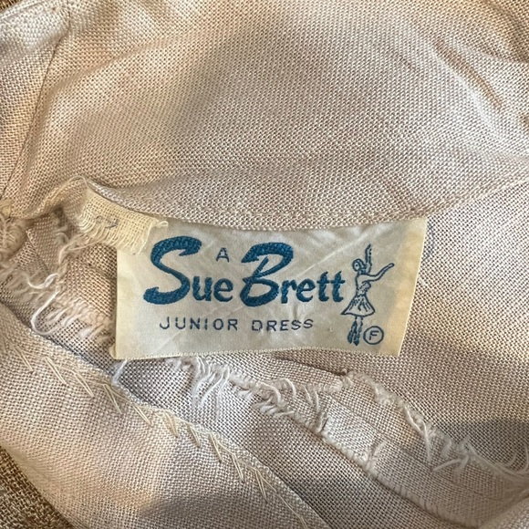 vintage 60s dress suit in tan tweed by Sue Brett -  ILGWU - matching jacket - Picture 9 of 10